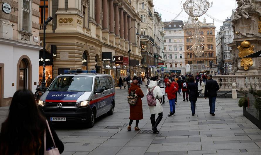 Outbreak of the coronavirus disease (COVID-19) in Vienna