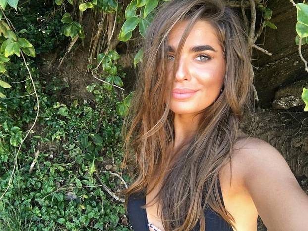 FOTO Atraktivna Argentinka ili brazilska bomba? Bernal i Karol zaludjele su društvene mreže...