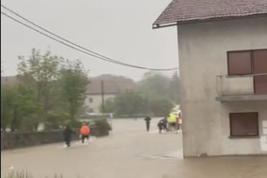 Poplave u Gračacu