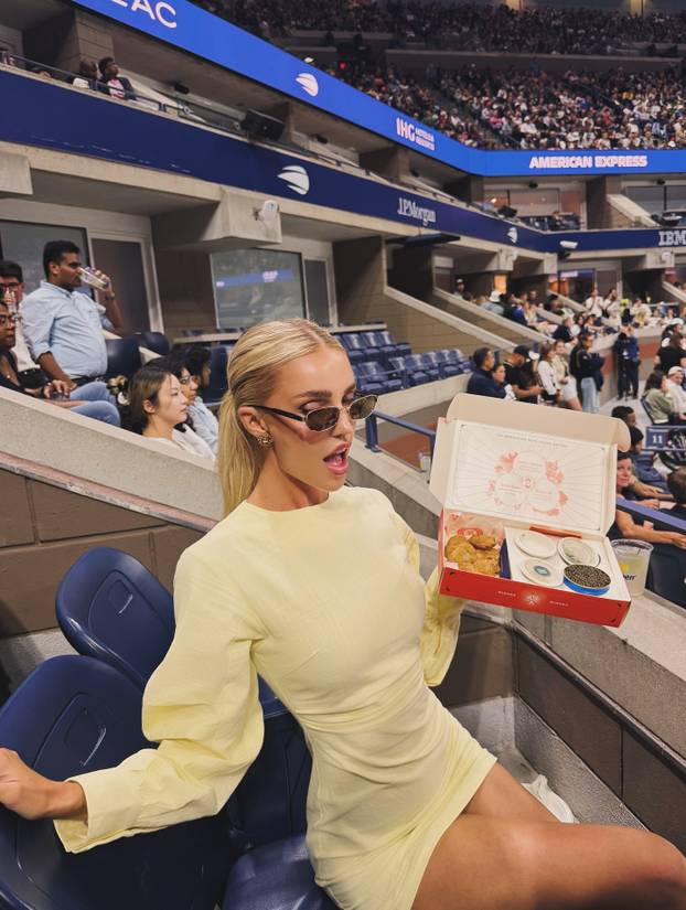 FOTO Zovu je 'najpoznatija žena u muškom tenisu', a sada joj se upliću u život: 'Znaš li ti za to?'