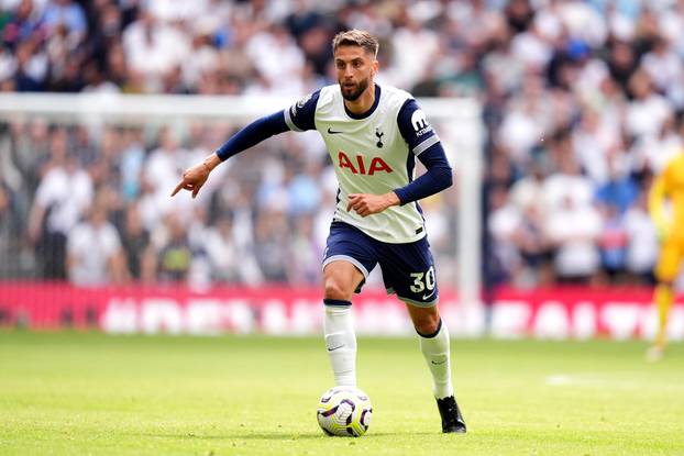 Tottenham Hotspur v Arsenal - Premier League - Tottenham Hotspur Stadium