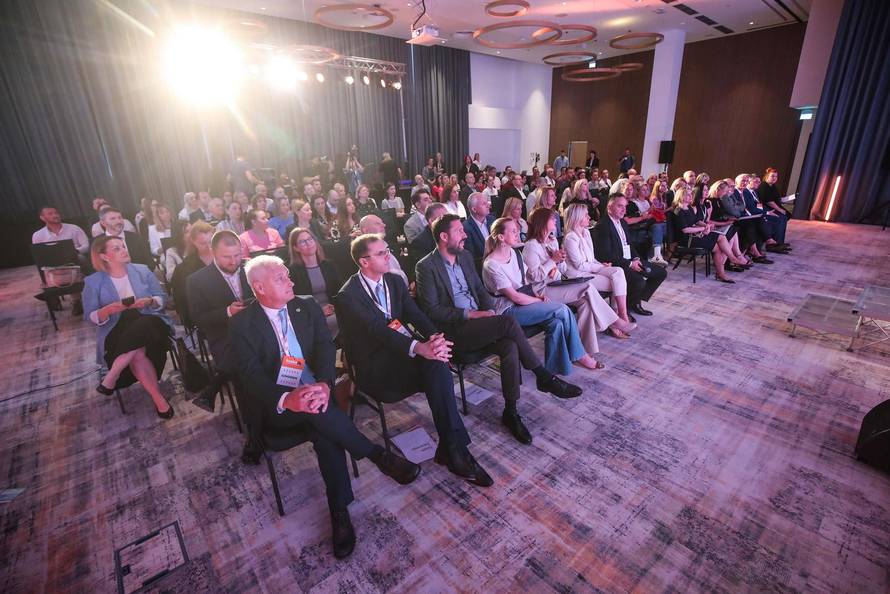 Zagreb: Konferencija "Sigurnost poslovanja: Gospodarski, digitalni i ljudski faktor"