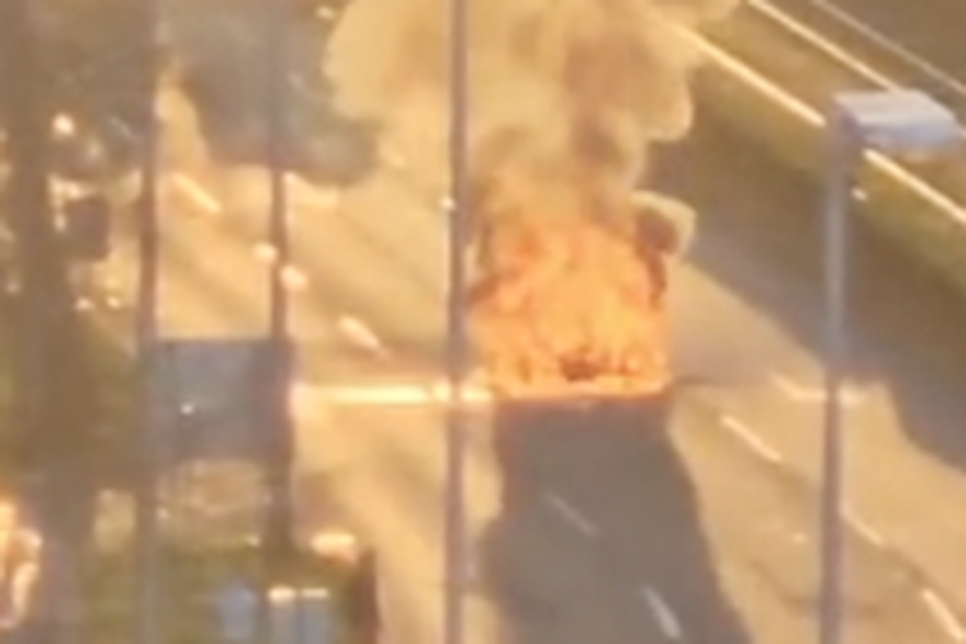 Požar automobila na Vukovarskoj iz zraka