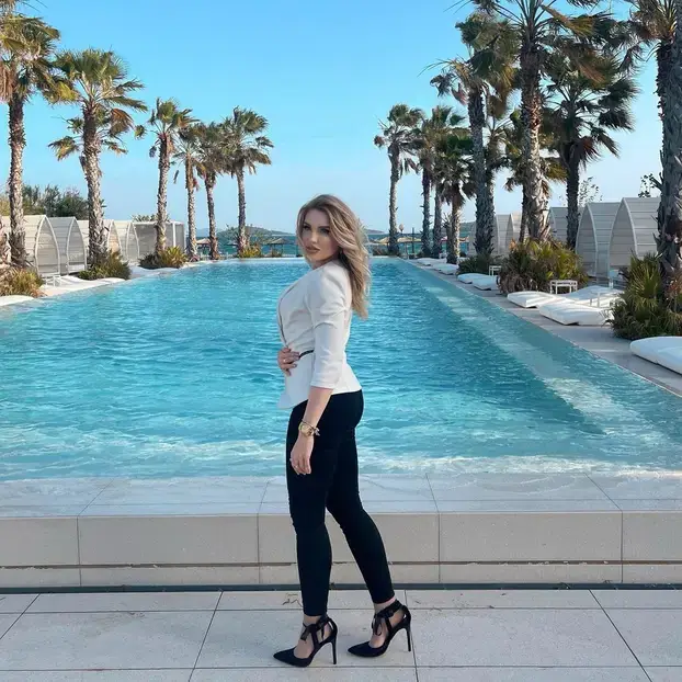 FOTO Doktorica Petra zvijezda je reality showova. Evo kako je izgledala prije desetak godina