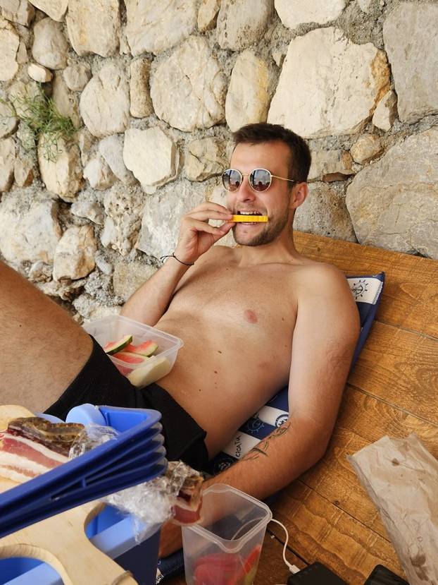 FOTO Emotivno ljeto za Zubčića, Rodeš ulovio ribu... Evo kako hrvatski skijaši pune baterije