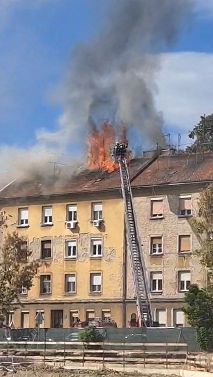 FOTO Ovako izgleda krov zgrade nakon velikog požara u Zagrebu