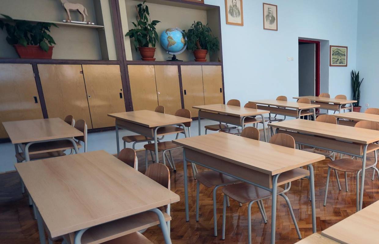 'Štrajk u osnovnim i srednjim školama počet će 10. listopada'