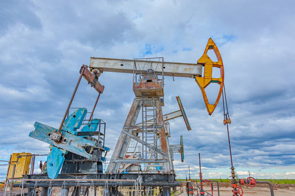 Članice IEA-e šalju na tržište 120 milijuna barela nafte iz rezervi