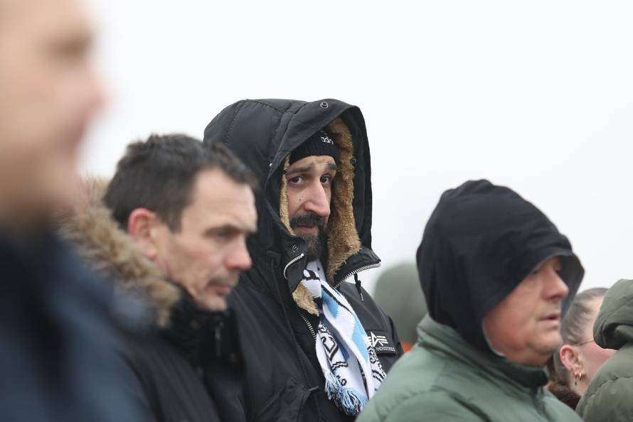 Nuštar: Posljednji ispraćaj  Mladena Bartolovića