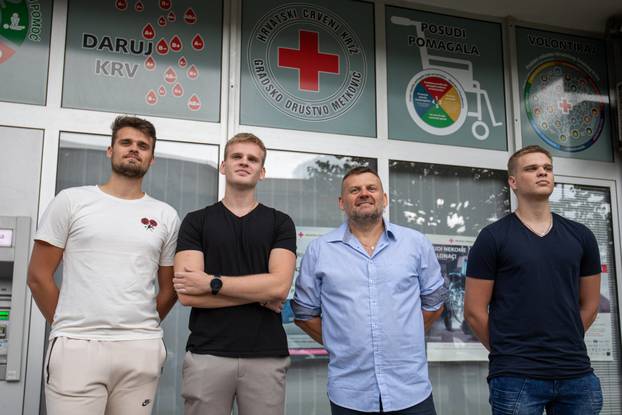 Metkovi&cacute;: Grozdan Filipovi&cacute; sa svoja tri sina