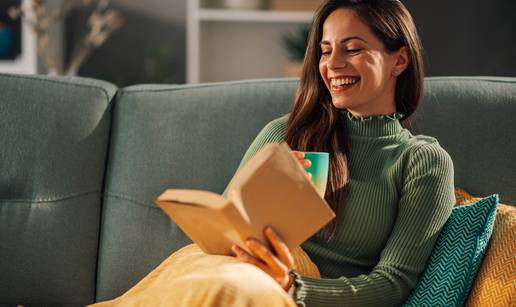 Za&scaron;to je knjiga i dalje najbolji poklon (i kako smo u Stilusu na&scaron;li top izbor)