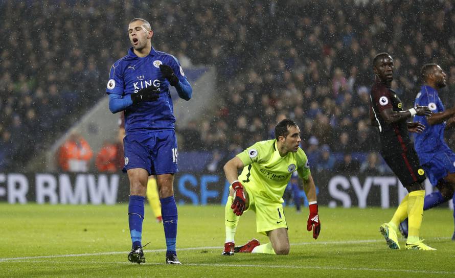 Leicester City's Islam Slimani looks dejected after missing a chance