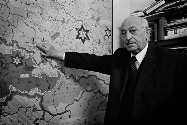 Famed Nazi hunter Simon Wiesenthal, dead at 96