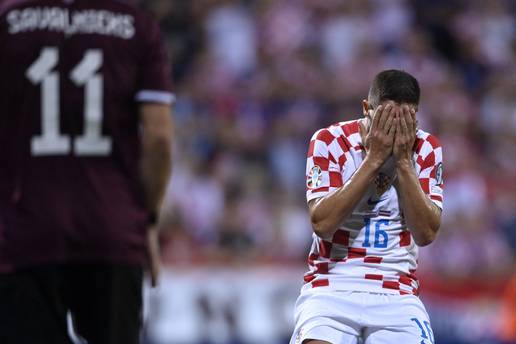 Vatreni dolaze u Armeniju usred veoma napete situacije! Kolona vojnih vozila ide prema granici