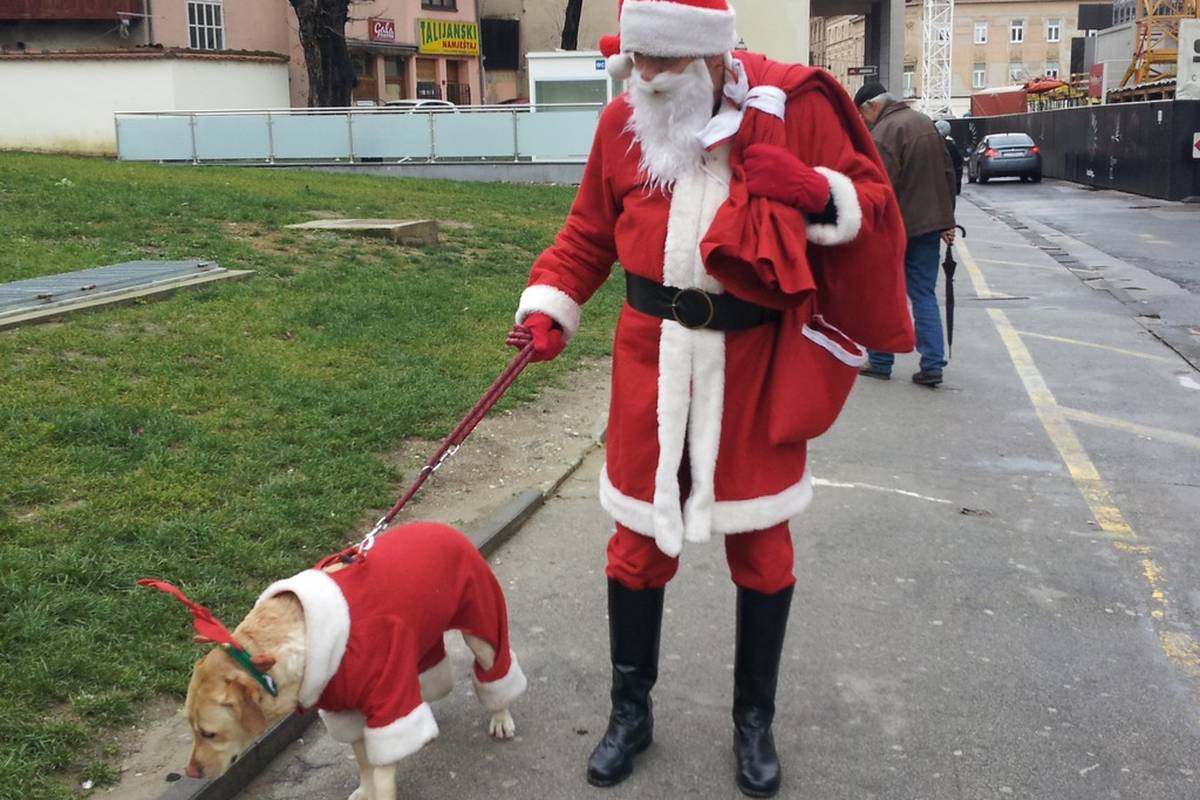 Djedica i Rudolf se prošetali Zagrebom, nisu dijelili poklone