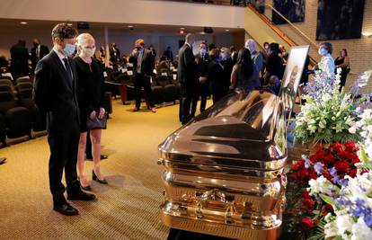 U SAD-u održane komemoracije za ubijenog Georgea Floyda
