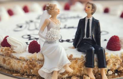 Par s Tajvana oženio se i razveo četiri puta zbog slobodnih dana