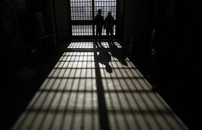 Sud je podržao zakon koji propisuje zatvor za preljub