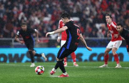 Barcelona se čudesno vratila i zabila pet golova Benfici, PSV s igračem manje bolji od Zvezde
