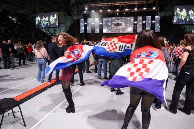 Frankfurt: Hrvatska noć u Suwag Energie Areni