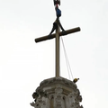 Video: Alpinisti postavili novi križ na južni toranj Katedrale
