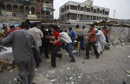 Poginulo sedam ljudi u napadu bombaša samoubojice u Iraku