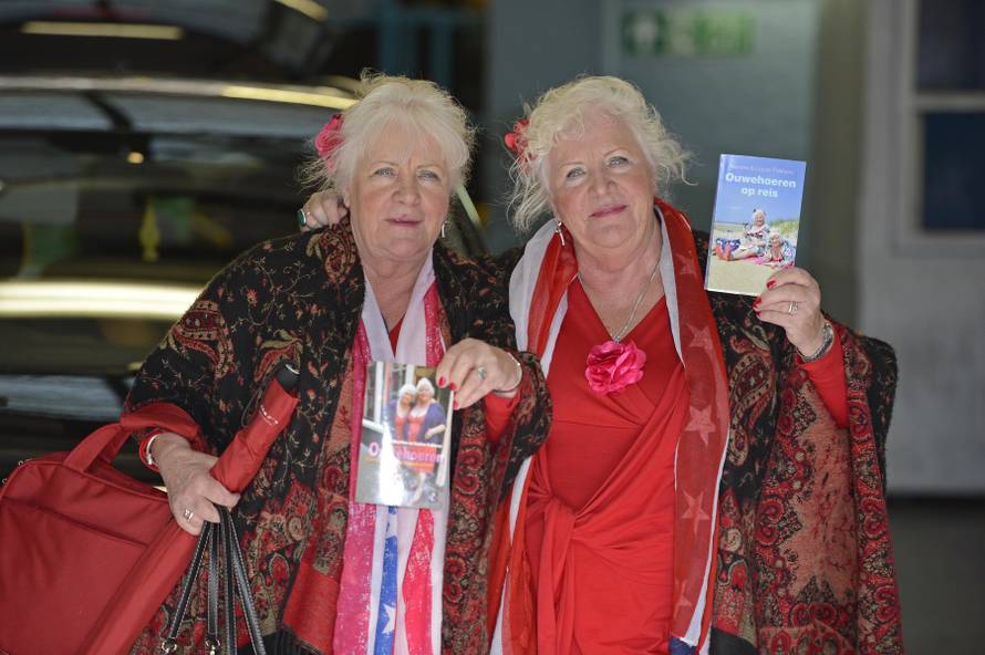 Martine Fokkens and Louise Fokkens Sighting