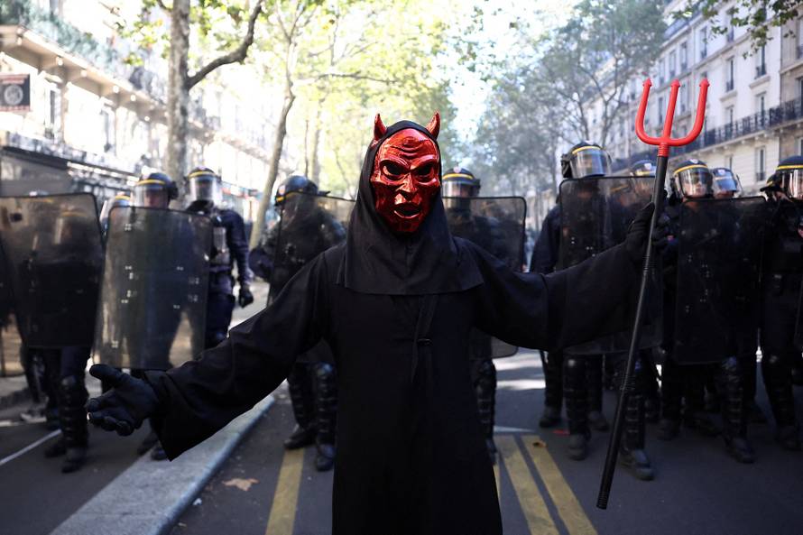 Nationwide day of student protests in France