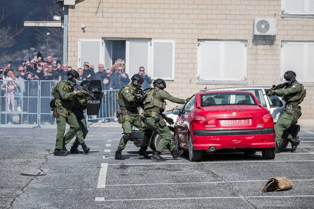 Split: Proslava 35 godina od osnutka postrojbe Specijalne jedinice Policije  BATT Split