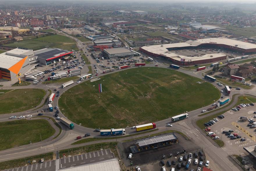 Gradi&scaron;ka: Pogled iz zraka na prosvjed prijevoznika