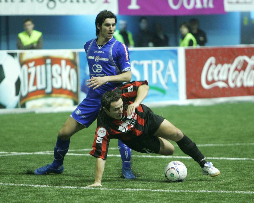 ARHIVA - Hajduk zaustavio Zagreb u pohodu na treću titulu dvoranskog prvaka