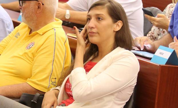 Rijeka: Sjednica Gradskog vije&Atilde;&brvbar;a