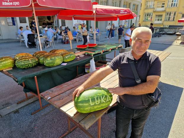 FOTO Jedini ima personalizirane lubenice: 'Kćer mi je dala ideju pa sad posao ide kao lud...'
