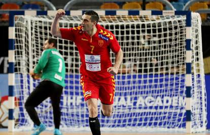 Legendarni Kiro Čileance je izbombardir'o! Utrpao je osam golova, Makedonci prošli dalje