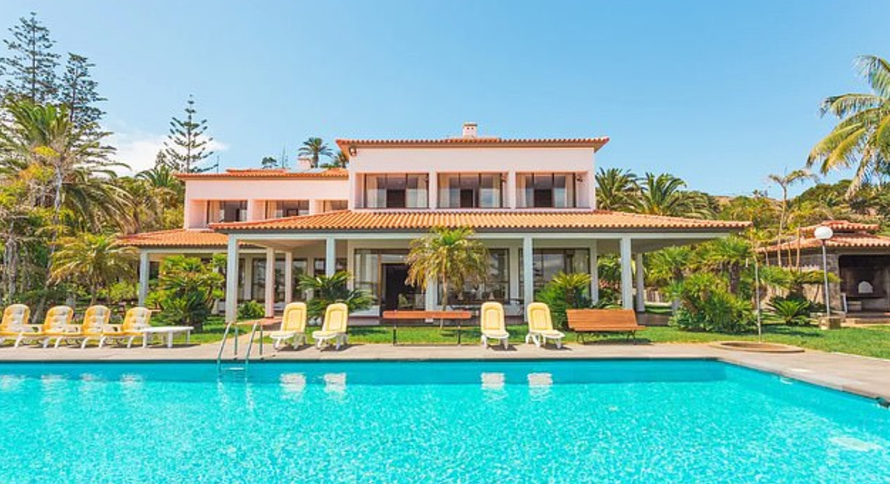 Ronaldu dosadila vlastita vila, iznajmio novu, još luksuzniju...