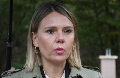 Tko je Zrinka Raguž, nasljednica Erlića? Karijera vezana za HDZ i Dubrovnik, ima i stari Porsche...