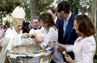 Španjolski princ Felipe krstio najmlađu kćer 
