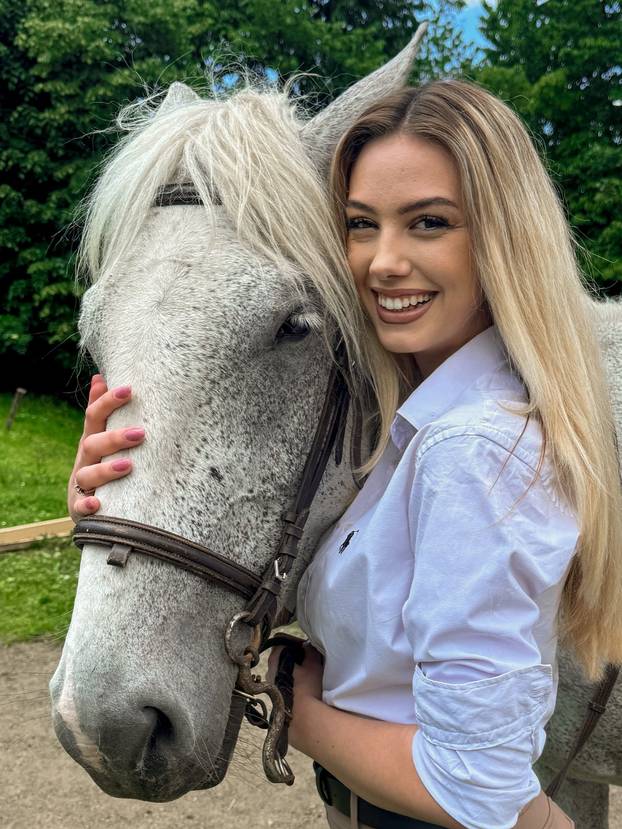 FOTO Sportska novinarka iz srca Bosne: 'Ljudi nisu navikli da se i žena može baviti ovim poslom'