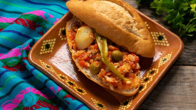 Meksički sendvič - la Torta: Ovo čudo je samo za prave gurmane