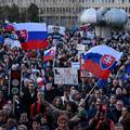 Tisuće na prosvjedu u Slovačkoj protiv zakona oko nevladinih organizacija: 'Fico je kao Putin'