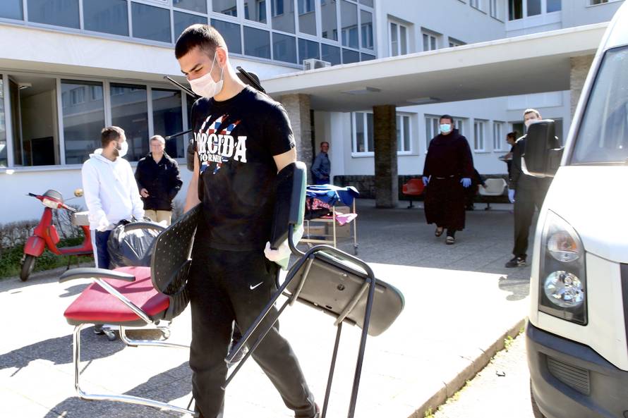 Torcidaši sele bolnicu, BBB-i pomažu potrebitim ljudima...