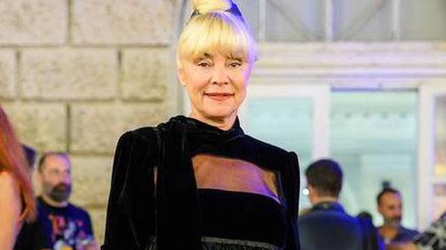 Glumica Anja Šovagović Despot (60) oduševila linijom: 'Lako je s takvim nogama obući minicu'