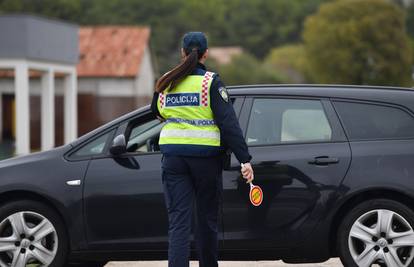 Vozač (18) u Rijeci napuhao čak 2,89 promila! Dobio je 'masnu' novčanu kaznu i zabranu vožnje