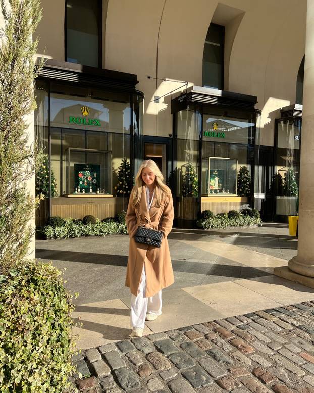 FOTO Plavuša je nova 'šefica' na Rujevici! Zavela je heroja Rijeke