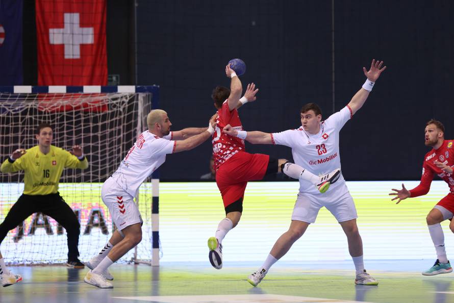 Osijek: Prijateljska utakmica između Hrvatske i Švicarske