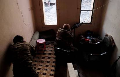 Mjesecima nižu poraze: ISIL-ovcima odbrojani dani u Raki