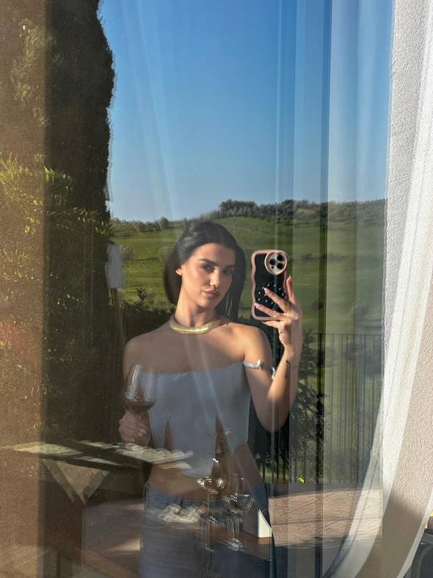 FOTO Ona tješi braniča Italije nakon noćne more u Zenici