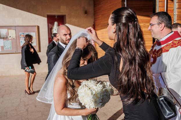 Split: Vjenčanje Hajdukovog nogometaša Anthonyja Kalika i Ivone Glavaš