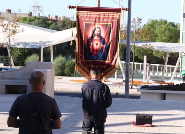 Sibenik: Molitva muške krunice prve subote u mjesecu