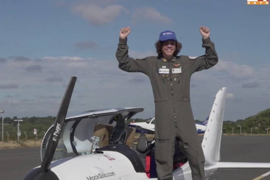 specka 17godišnji pilot obišao svijet